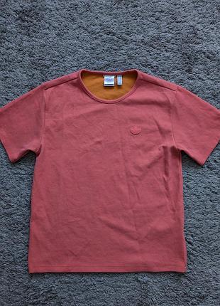 Футболка женская adidas originals, size s(подойдет на м), состояние идеальное, плечи 43 подмышки 48 длина 63