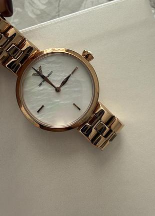Жіночий годинник emporio armani arianna ar11196