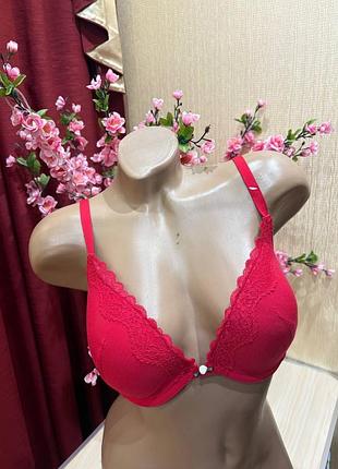 Бюстгалтер с гипюром и пуш-ап primark 34dd  75e