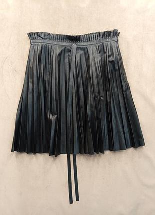 Юбка red valentino кожаная в складку 42 it.