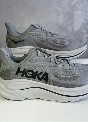 Кроссовки hoka clifton 10 wide 44 28см. оригинал