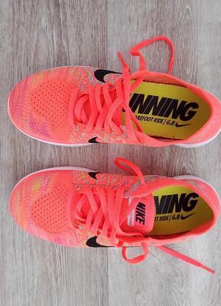 Кроссовки nike женские