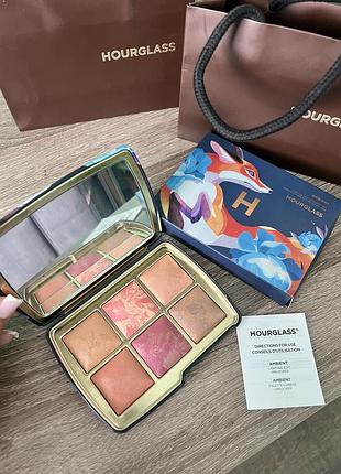 Ексклюзивна лімітована мультипалетка для обличчя hourglass ambient lighting edit unlocked fox лисиця
