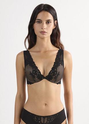 Вишуканий бюстгальтер від бренду intimissimi з популярної класичної колекції pretty flowers.