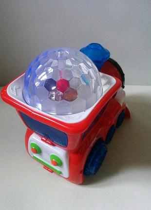 Музыкальная игрушка паровозик томас 3