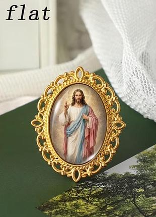 Винтажная брошь иисус христос