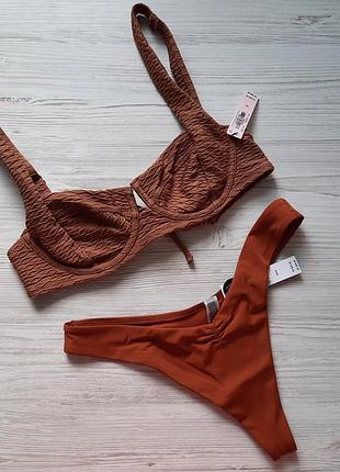 Купальник стринги victoria's secret оригінал віктория сикрет 65а 70а 75а на чашку, а зі стрингами коричневий бежевий колір карамель s xs м'яка чашка