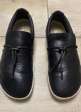 Анатомические кожаные туфли слипоны vivobarefoot ra slip on 42 размер (27 см) barefoot