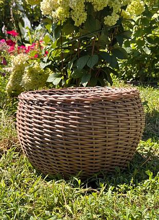 Кашпо из ротанга 3