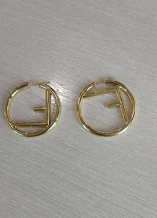 Серьги fendi