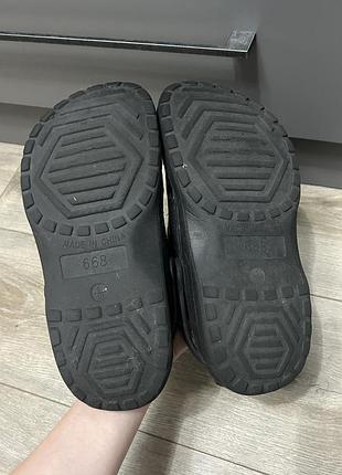 Шльопанці crocs 4