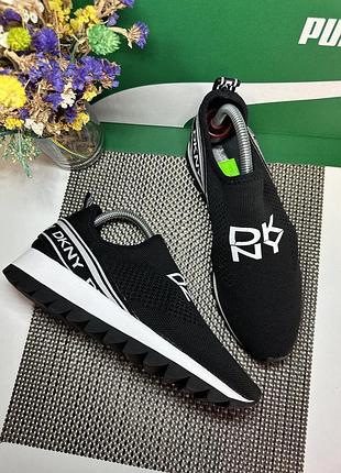 Оригінальні кросівки dkny