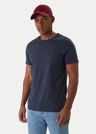 Чоловіча футболка tommy jeans slim fit tjdmodm04411-002 розмір: м