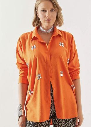Красивая с украшениями рубашка 👕