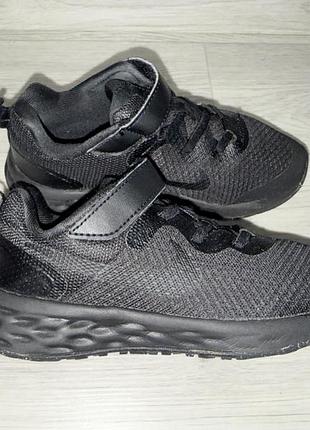 Легкі кросівки nike revolution 6 оригінал р-р 30 уст 19 см