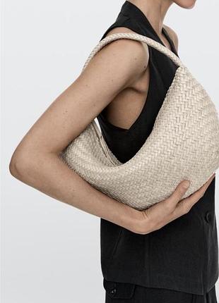 Плетена шкіряна сумка від massimo dutti