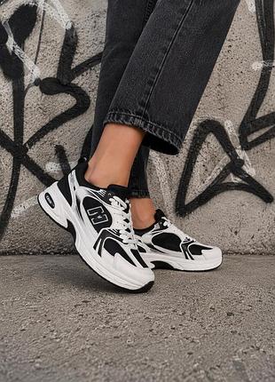 Кросівки жіночі new balance