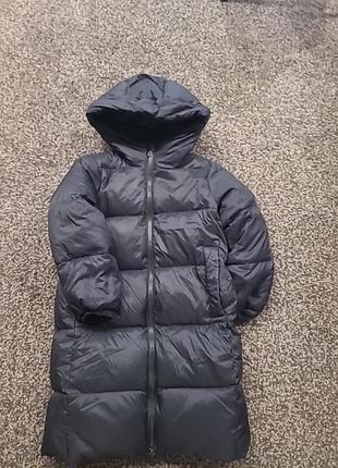 Зимняя куртка zara детская (рост 122 см)