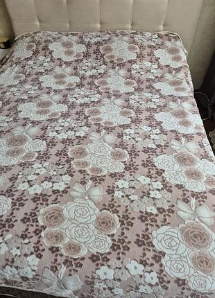 Покривало на ліжко квітковий принт