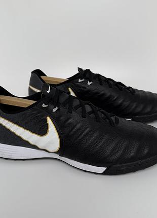 Оригінальні футбольні сороконіжки nike tiempox ligera iv