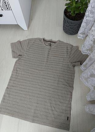 Esprit чоловіча футболка розмір l