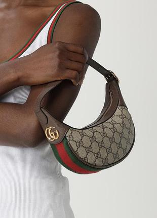Сумочка сумка багет від gucci 20см в монограмі gg
