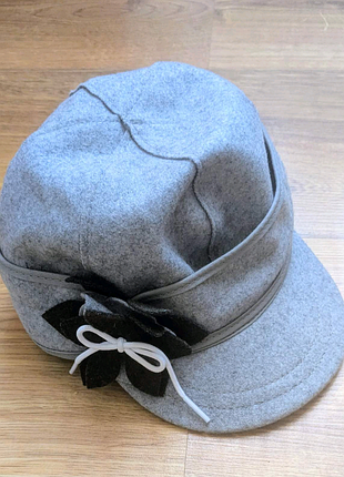 Жіноча зимовова кепку stormy kromer petal pusher cap