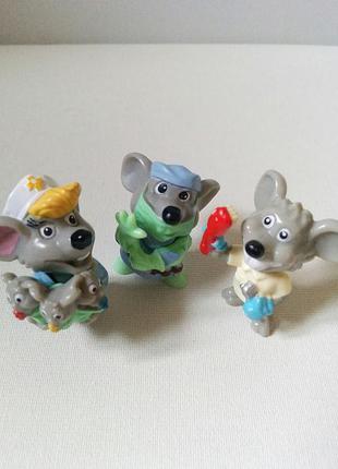 Фигурки киндер мыши врачи,kinder