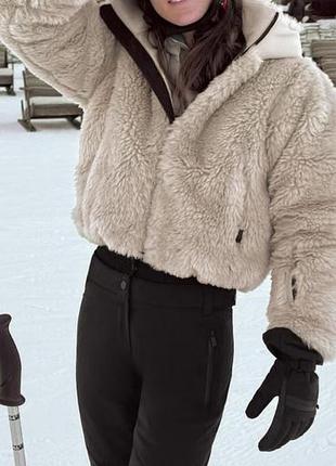 Куртка zara ski s с мехом и треккером поиска recco лыжная