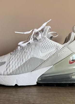 Жіночі оригінальні кросівки nike air 270 розмір 37.5