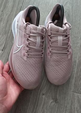 Женские кроссовки nike