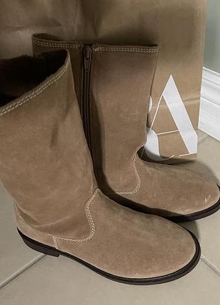 Zara чоботи р35