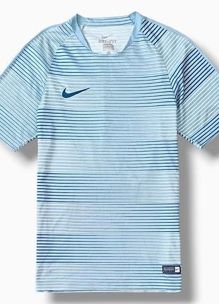 Футболка nike dri fit