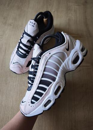 Крутые женские кроссовки  nike, оригинал , р.39.