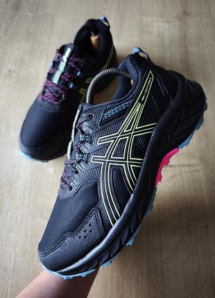 Круті жіночі кросівки asics, р.39,5.