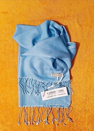 Роскошный небесно - голубой шарф the cashmere centre