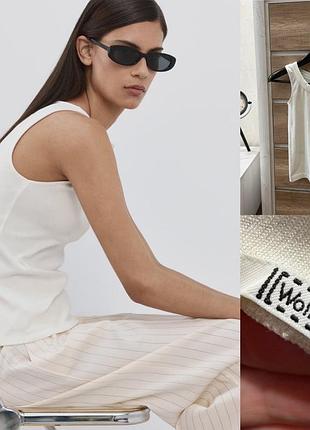 Майка від бренду wolford