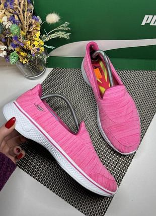 Оригинальные легкие слипоны skechers