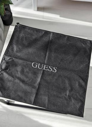 Пильовик великий guess
