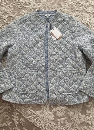 Стьобана куртка m&co м-л