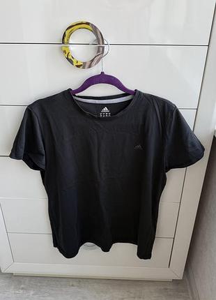 Футболка adidas