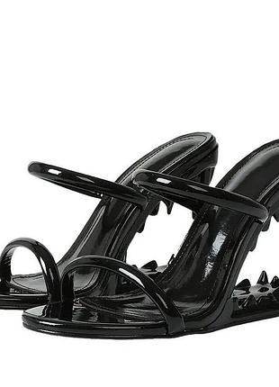 Туфлі gcds каблуки ікла morso sandals підбори трендові
