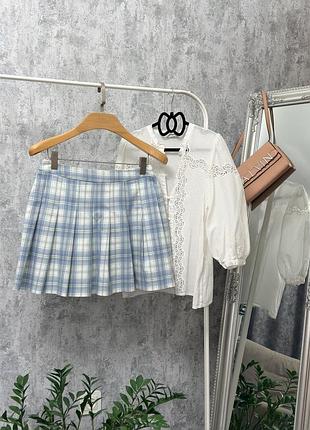 Плісирована міні-спідниця в блакитну клітинку new look / тенісна спідниця преппі розмір l