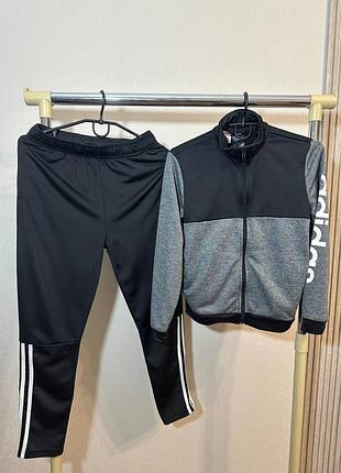 Костюм adidas на 11-12 років