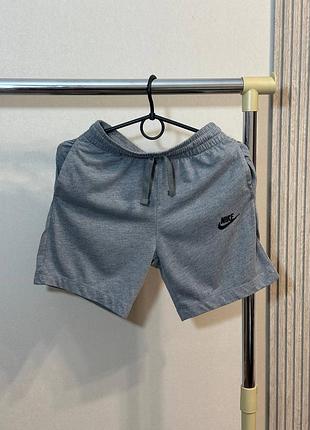 Шорти nike на зріст 137-147 см