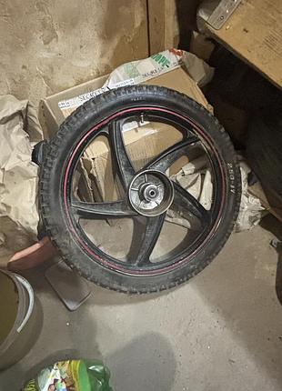 Продам колесо на альфу 17