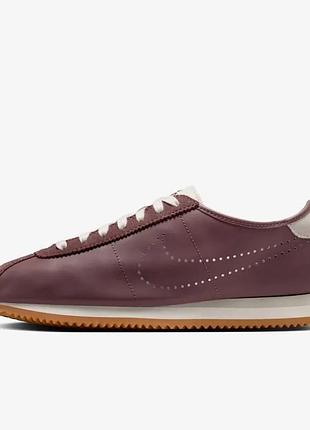 Жіночі кросівки nike wmns cortez leather tattoo hq1841-500