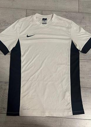 Футболка nike dri-fit | оригинал | стан совершенно новый, ни разу не ношена!