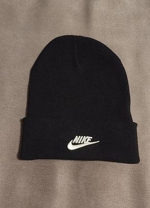 Шапка nike