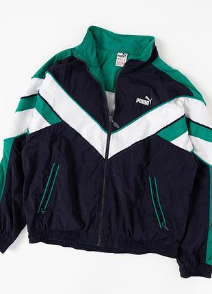 Чоловіча, вінтажна, спортивна куртка puma у поєднанні темно-синього, зеленого та білого кольорів. виконана з легкої, нейлонової